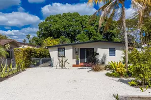 6561 SW 34th St, Miami, FL 33155 - Photo 1