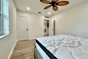 222 SE 1st St, Dania Beach, FL 33004 - Photo 11