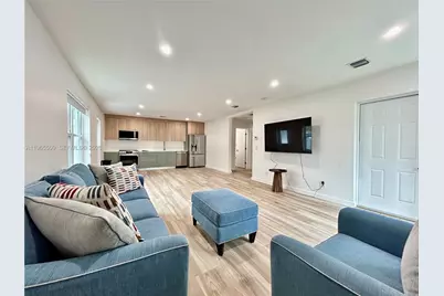 222 SE 1st St #E, Dania Beach, FL 33004 - Photo 3