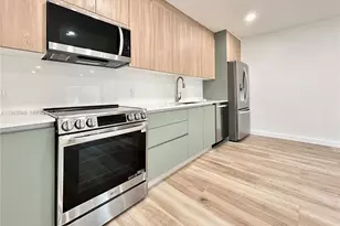 222 SE 1st St, Dania Beach, FL 33004 - Photo 5