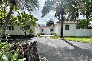 222 SE 1st St, Dania Beach, FL 33004 - Photo 1