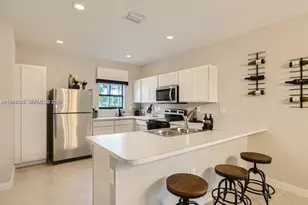 445 NE 1st Dr, Florida City, FL 33034 - Photo 3