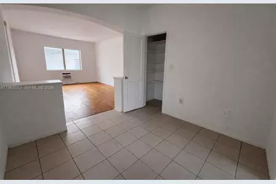 945 Bay Dr #1, Miami Beach, FL 33141 - Photo 3