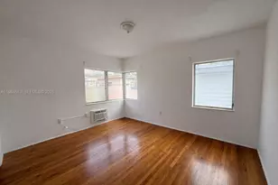 945 Bay Dr, Miami Beach, FL 33141 - Photo 11