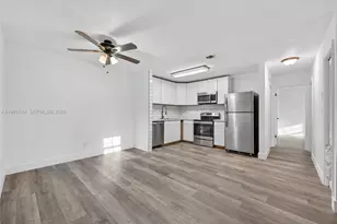 170 Cypress Club Dr, Pompano Beach, FL 33060 - Photo 7