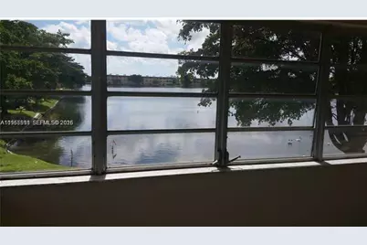 300 NE 191st St #212, Miami, FL 33179 - Photo 5