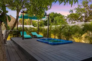 2376 NW 2nd St, Miami, FL 33125 - Photo 5