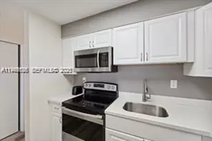 1450 NE 170th St, North Miami Beach, FL 33162 - Photo 11