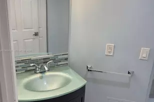 8275 SW 152nd Ave, Miami, FL 33193 - Photo 15