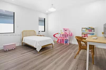 8096 NW 48th Ter, Doral, FL 33166 - Photo 33