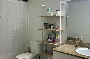 60 NW 37th Ave, Miami, FL 33125 - Photo 13