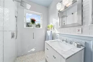 4500 Sheridan Ave, Miami Beach, FL 33140 - Photo 15