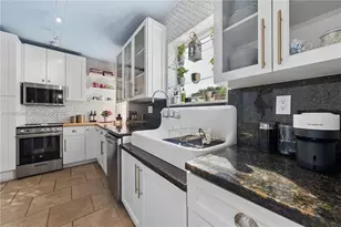 4500 Sheridan Ave, Miami Beach, FL 33140 - Photo 19
