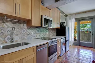 4500 Sheridan Ave, Miami Beach, FL 33140 - Photo 27