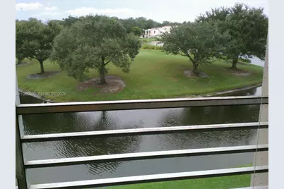 9470 Poinciana Pl #301, Davie, FL 33324 - Photo 3