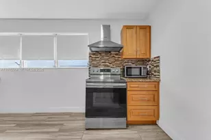 1501 N 58th Ave, Hollywood, FL 33021 - Photo 11