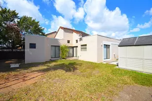 10400 SW 67th St, Miami, FL 33173 - Photo 21