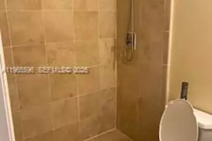 840 Pine Dr, Pompano Beach, FL 33060 - Photo 17