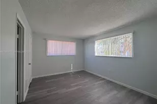 11307 SW 200th St, Miami, FL 33157 - Photo 5