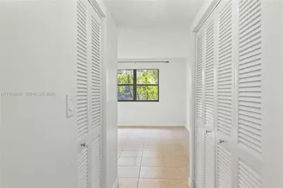 481 Ives Dairy Rd #303-4, Miami, FL 33179 - Photo 19