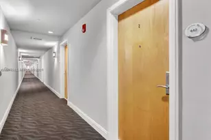 244 Biscayne Blvd, Miami, FL 33132 - Photo 9