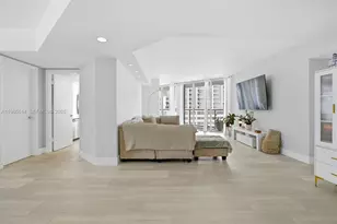 16485 Collins Ave, Sunny Isles Beach, FL 33160 - Photo 11