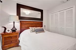 471 SW 92nd Passage, Miami, FL 33174 - Photo 17