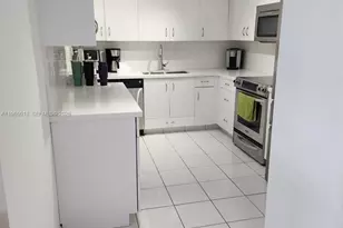 3530 Mystic Pointe Dr, Aventura, FL 33180 - Photo 11