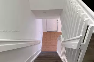 209 NW 109th Ave, Miami, FL 33172 - Photo 7