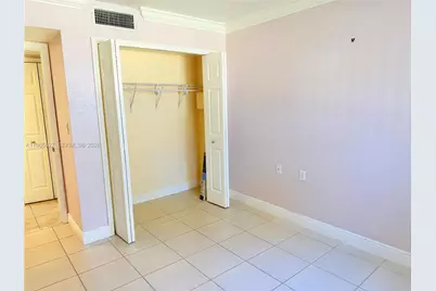 7140 NW 179th St #107, Hialeah, FL 33015 - Photo 13