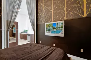 1900 N Bayshore Dr, Miami, FL 33132 - Photo 29