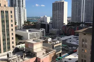 151 SE 1st St, Miami, FL 33131 - Photo 11