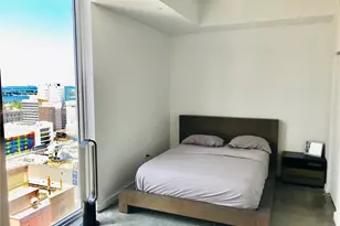 151 SE 1st St, Miami, FL 33131 - Photo 5