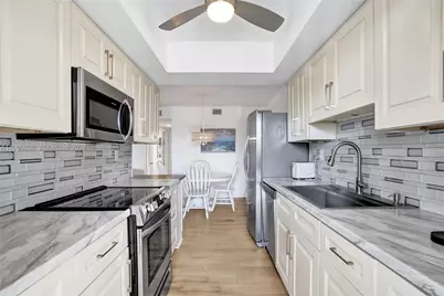 934 SE 9th Ave #17, Pompano Beach, FL 33060 - Photo 37