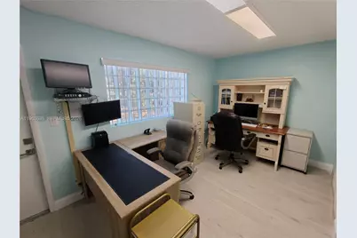 6888 Taft St, Hollywood, FL 33024 - Photo 1