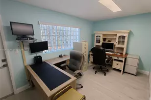 6888 Taft St, Hollywood, FL 33024 - Photo 1