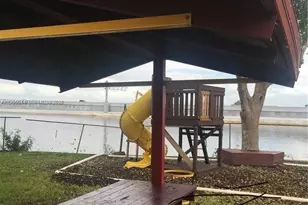 4721 NW 7th St, Miami, FL 33126 - Photo 29