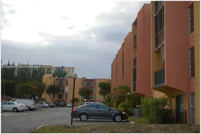 4721 NW 7th St #101-12, Miami, FL 33126 - Photo 31
