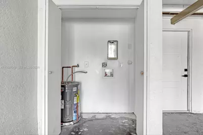 802 S M St #802, Lake Worth, FL 33460 - Photo 19