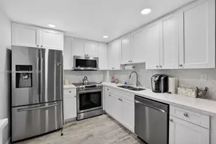 1913 S Ocean Dr, Hallandale Beach, FL 33009 - Photo 15