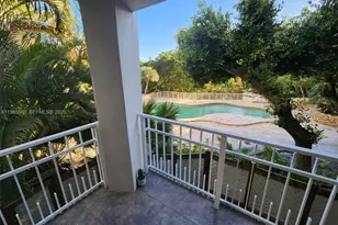 1000 Quayside Terrace, Miami, FL 33138 - Photo 15