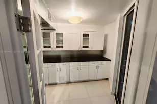 1000 Quayside Terrace, Miami, FL 33138 - Photo 11