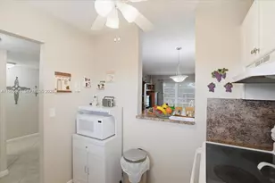 9850 Sunrise Lakes Blvd, Sunrise, FL 33322 - Photo 13