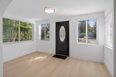 1113 N Victoria Park Rd, Fort Lauderdale, FL 33304 - Photo 3