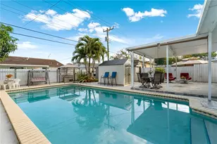 351 E 13th St, Hialeah, FL 33010 - Photo 15