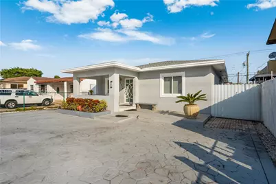 351 E 13th St, Hialeah, FL 33010 - Photo 25