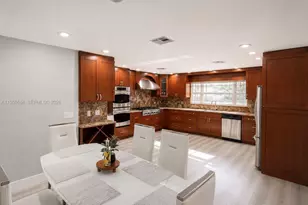 901 SW 121st Ave, Davie, FL 33325 - Photo 7
