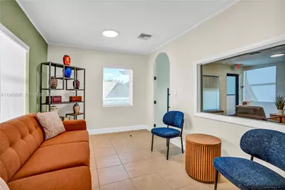 481 E Commercial Blvd, Oakland Park, FL 33334 - Photo 7