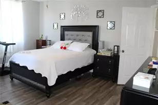 20135 SW 129th Ave, Miami, FL 33177 - Photo 13