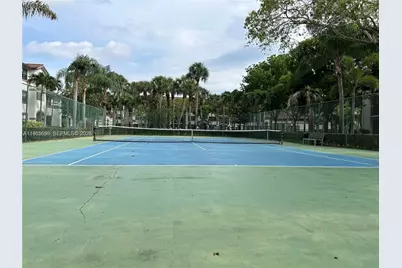 530 S Park Rd #35-11, Hollywood, FL 33021 - Photo 25